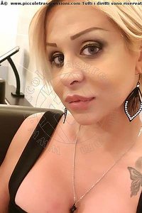 Foto selfie trans Miss Rebecca Casarsa Della Delizia 3277371389