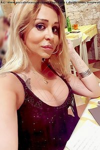 Foto selfie trans Miss Rebecca Casarsa Della Delizia 3277371389