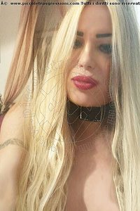 Foto selfie trans Samantha Frosinone 3382011947