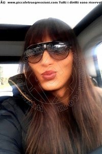 Foto selfie trans Valentina Saraiba Avellino 3715212112