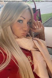 Foto selfie trans Pamy La Diva Stellare Losanna 3247819703