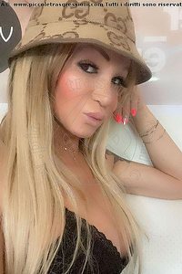 Foto selfie trans Pamy La Diva Stellare Losanna 3247819703