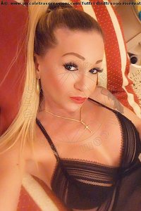 Foto selfie trans Pamy La Diva Stellare Losanna 3247819703