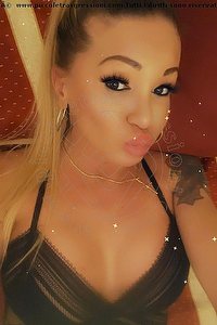 Foto selfie trans Pamy La Diva Stellare Losanna 3247819703