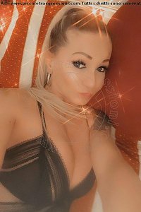 Foto selfie trans Pamy La Diva Stellare Losanna 3247819703