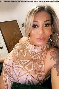 Foto selfie trans Pamy La Diva Stellare Losanna 3247819703