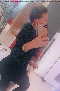 Foto selfie trans Pamy La Diva Stellare Losanna 3247819703