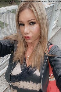 Foto selfie trans Pamy La Diva Stellare Losanna 3247819703