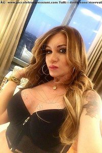 Foto selfie trans Pamy La Diva Stellare Losanna 3247819703