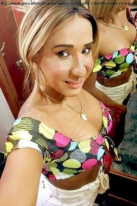 Foto selfie trans Vivian Terza Gamba Montesilvano 3446935289