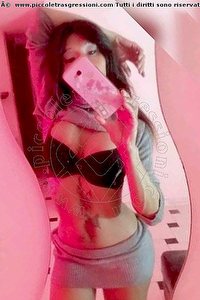 Foto selfie trans Suzana Brasiliana Oristano 3202519298