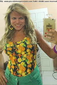 Foto selfie trans Hilda Brasil Pornostar Nizza 0033671353350