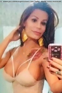 Foto selfie trans Karen Milanny Casoria 3474564503