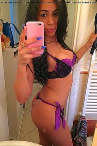 Foto selfie trans Sara Costa Brescia 3514031888