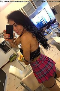 Foto selfie trans Sara Costa Brescia 3514031888