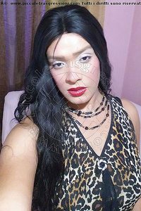 Foto selfie trav Valentina Prada Avellino 3292280783