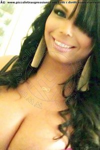 Foto selfie trans Bianca Cinelli Fiumicino 3516378412