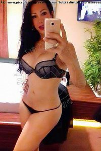 Foto selfie trans Jasmine Marotta 3533804617