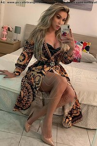 Foto selfie trans Carol Vendraminy Milano 3284674176