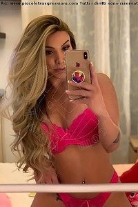 Foto selfie trans Carol Vendraminy Milano 3284674176