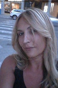 Foto selfie trans escort Monika Blond Prato 3716898797
