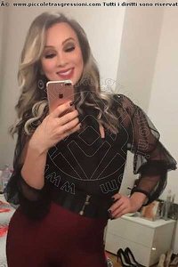 Foto selfie trans escort Chanelle Brescia 3420016967