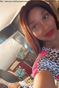 Foto selfie trans Adriana Napoli 3924409822