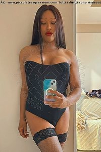 Foto selfie trans Adriana Napoli 3924409822