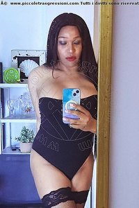 Foto selfie trans Adriana Napoli 3924409822