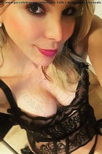 Foto selfie trans escort Lavinia Delgado Araçagi 3313057517