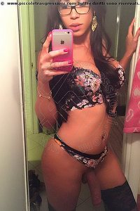 Foto selfie hot trans escort Sara Costa Brescia 3332732583