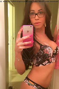 Foto selfie trans escort Sara Costa Brescia 3332732583
