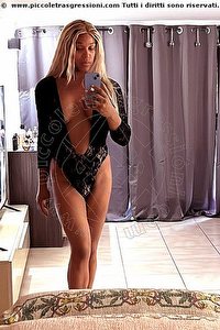 Foto selfie trans escort Adriana Napoli 3924409822