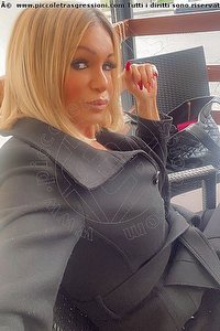 Foto selfie trans escort Pamy La Diva Stellare Losanna 3247819703