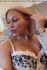 Foto selfie trans escort Monica Matarazzo Seriate 3484801316