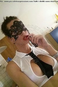 Foto selfie trans Alessandra Mendez Trani 3319414074