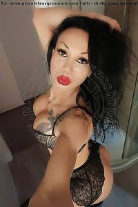 Foto selfie trans Adriana Paulett Rimini 3891399263