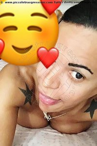 Foto selfie trans Lucrezia Hikman Prato 3512944990