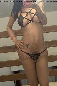 Foto selfie trans Lucrezia Hikman Prato 3512944990