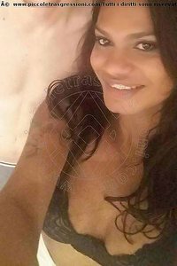 Foto selfie trans escort Alessandra Gomes Udine 3514077683