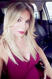 Foto selfie trans escort Giulia Visconti Catania 3317504649