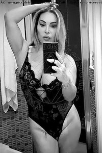 Foto selfie trans escort Giulia Visconti Palermo 3317504649