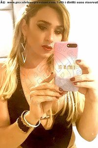 Foto selfie trans escort Alessia Brescia 3200741739
