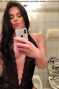 Foto selfie trans Eryka Braga Modena 3280751646