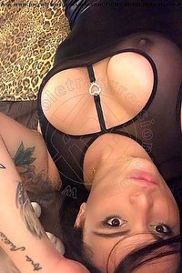 Foto selfie trans Eryka Braga Modena 3280751646