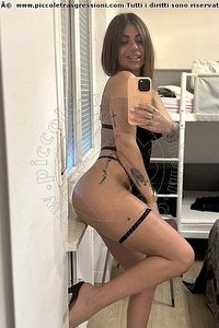 Foto selfie girls Helen Dior Savona 3477784202