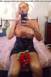 Foto selfie trans Giuliana Fragolina Padova 3290821228