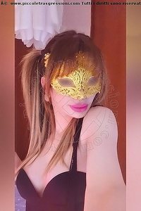 Foto selfie trans escort Giulietta Italiana Roma 3477322056