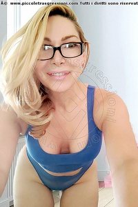 Foto selfie escort Isabella Blond Seregno 3382833793