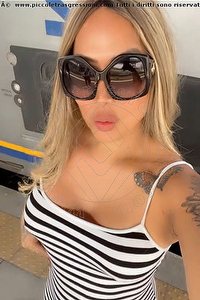 Foto selfie trans Marcella Ferrari Ivrea 3514094172